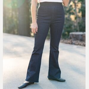 Pull On Ann Taylor Dark Blue Flare Jeans 2P